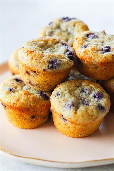 Super Moist Mini Blueberry Muffins - Zen & Spice