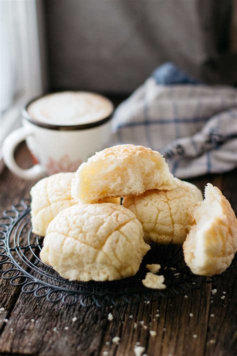 Japanese Melon Bread メロンパン | Chopstick Chronicles