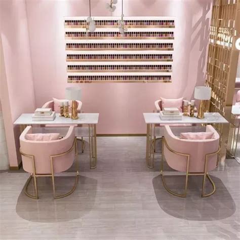 5 Day Spa Services That You Don't Want To Miss Out On - Society19 | Nail salon design, Decoração ...