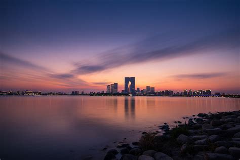 Sunrise at Jinji Lake in Suzhou | Sunrise, Lake, Suzhou