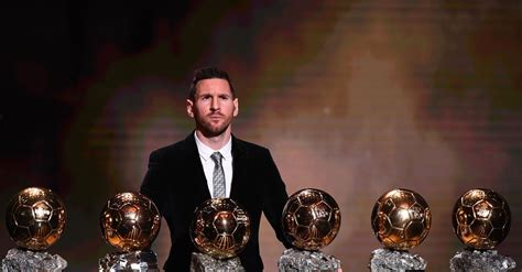 Lionel Messi voor zesde keer beste voetballer ter wereld - NRC