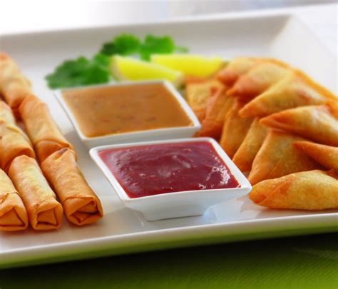 Samosas & Spring rolls