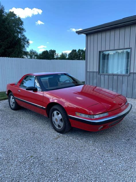 1988 Buick Reatta Coupe Red FWD Automatic for sale - Buick Reatta 1988 for sale in Kendallville ...