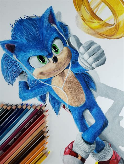 Wanted to share a drawing I made of Sonic's redesign! Hope you like it ...