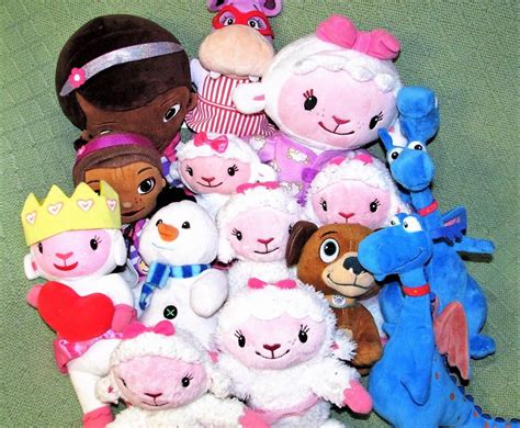 DOC McSTUFFINS Plush Lot SLEEPY TIME LAMBIE Stuffy Hallie CHILLY Disney Toys