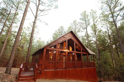 Hillside Hollow Cabin in Broken Bow, OK - Sleeps 2+ - Hidden Hills Cabins