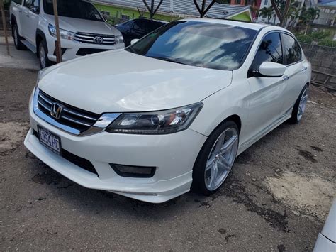 2014 Honda Accord EX-L | Khaleel's Motorsports