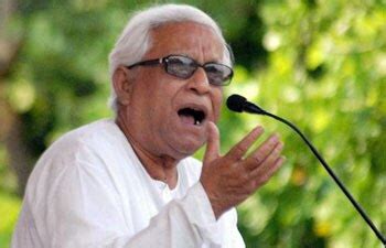 Buddhadeb Bhattacharjee may quit CPI(M) politburo - India Today