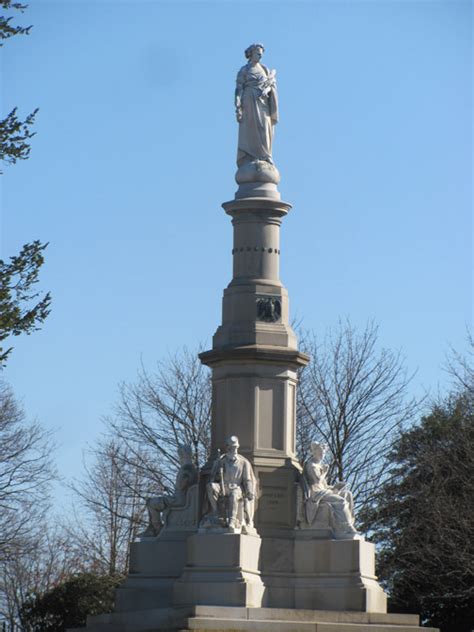 Getting with Gettysburg: Soldiers National Monument