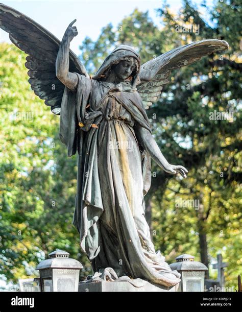 Angel statue at Vienna Cemetery, Austria Stock Photo - Alamy