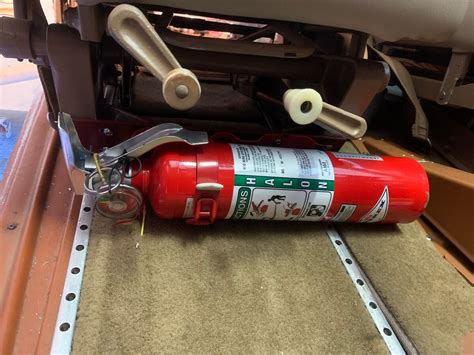 How to Mount a Fire Extinguisher in a Piper | Piper Owner Society