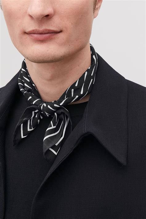 Productpage | Mens silk scarves, Scarf outfit men, Neckerchiefs