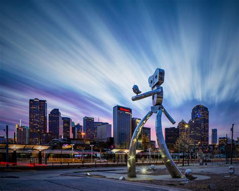 Picture of the Week: Dallas Traveling Man Sculpture at Sunset - Andy's ...