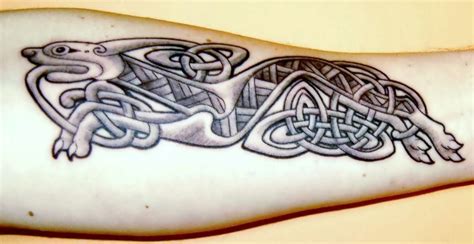 Pin Celtic Dog Tattoos on Pinterest | Tattoos, Tattoos with meaning, Dog tattoos