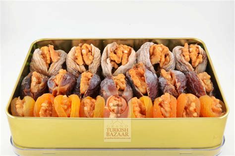 Buy Assorted Dried Fruits with Nuts, 500g-18oz - Grand Bazaar Istanbul Online Shopping