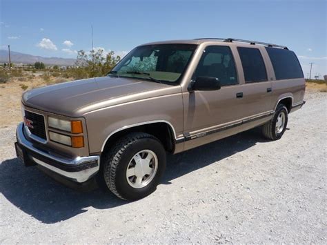 1995 GMC Suburban for Sale | ClassicCars.com | CC-1025318