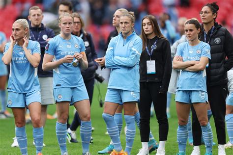 Manchester City Women Beaten in Classic FA Cup Final - Bitter and Blue