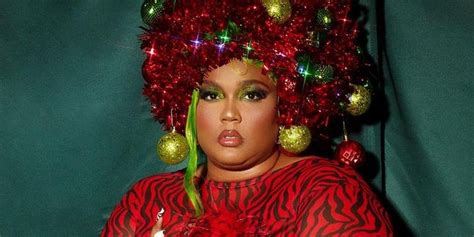 Lizzo's supremely extra Mrs Grinch costume is everything