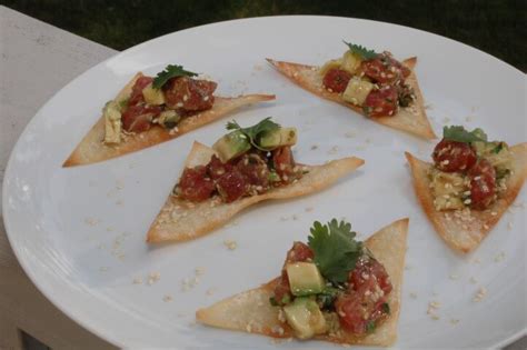 Ahi Tuna Tartare on Sesame Wonton Crisps Recipe | CDKitchen.com