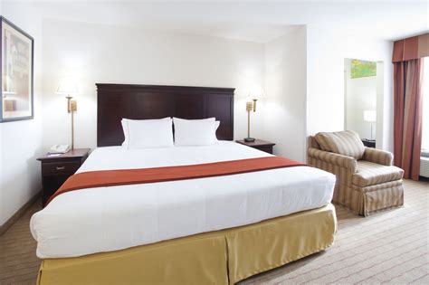 Discount Coupon for Holiday Inn Express Evanston in Evanston, Wyoming ...