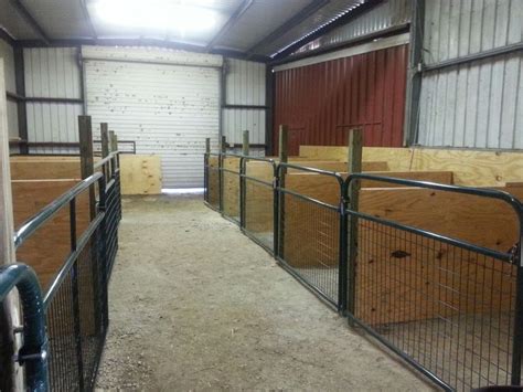 Perfect, easy barn setup. | Goat barn, Cattle barn, Barn layout