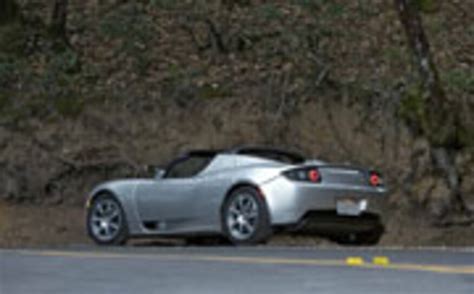 2008 Tesla Roadster First Drive - Motor Trend