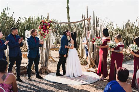 Day Of The Dead Inspired Cactus Country Wedding - Kino de Lirio