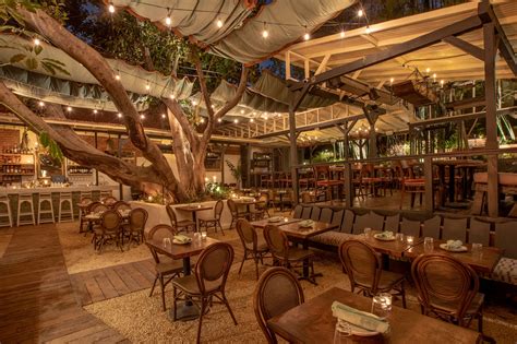 One of LA’s Best Patios Reopens in Silver Lake With Mediterranean Food - Eater LA