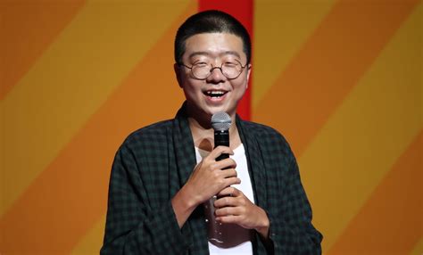 13 of China’s Best Stand-up Comedians are Heading to North America - RADII