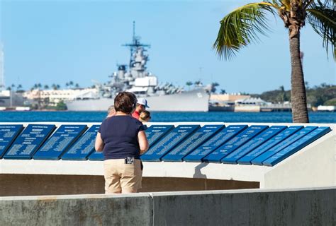 USS Arizona Memorial & Battleship Missouri Tour | Pearl Harbor Tours