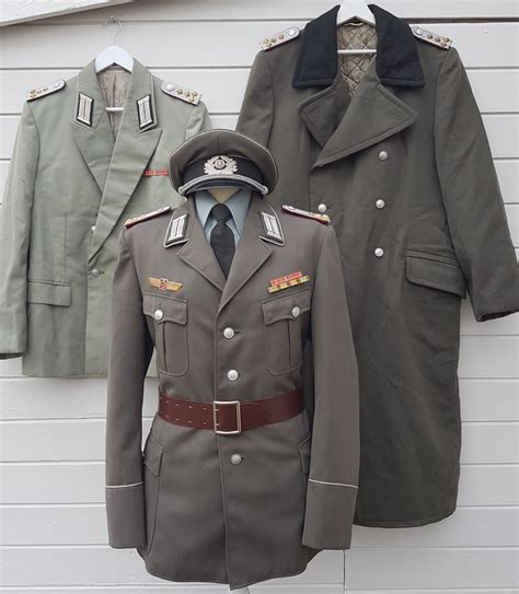 DDR, MfS Stasi Hauptmann Uniform group - Other Countries - GreatMilitaria.com