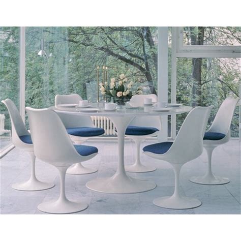 Replica Saarinen Tulip Marble Oval Dining Table - White