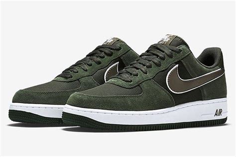 Nike Air Force 1 (Hunter Green) - Releases