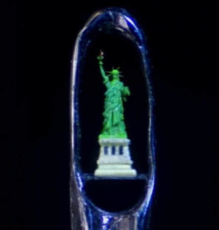 Willard Wigan's Micro Art - CBS News