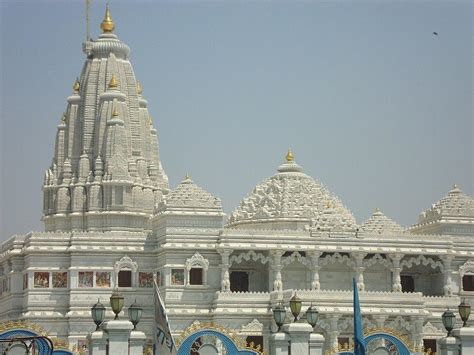 Top 10 Places to Visit in Uttarpradesh