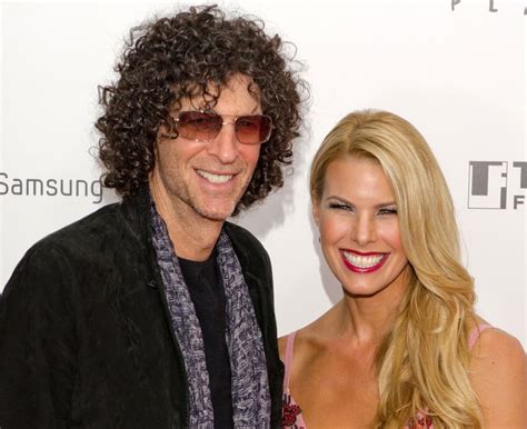 Howard Stern and Beth Stern's Relationship Timeline