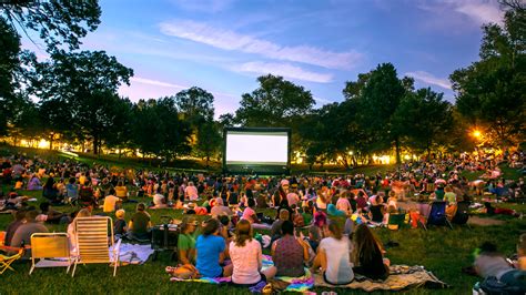 115+ Outdoor Movie Screenings in Philly in Summer 2024 | Visit Philadelphia