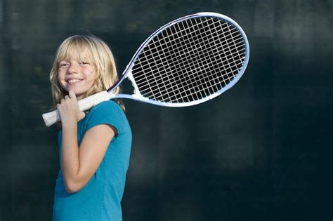 Best Tennis Rackets for Beginners - Tennis Racket Pro