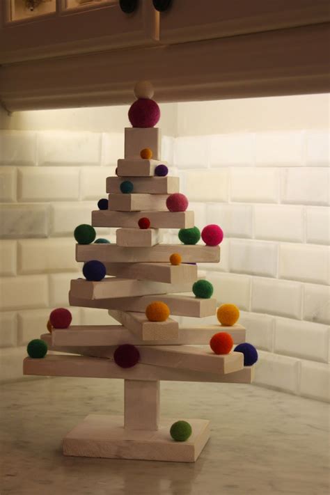 My Sweet Savannah: ~DIY scrap wood Christmas tree~