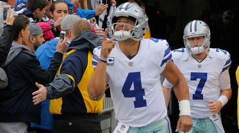 Cowboys fan trots through Walmart on horseback after team's win, Jerry ...