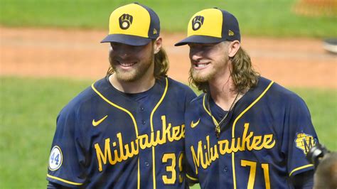 Corbin Burnes, Josh Hader combine for Brewers' second no-hitter