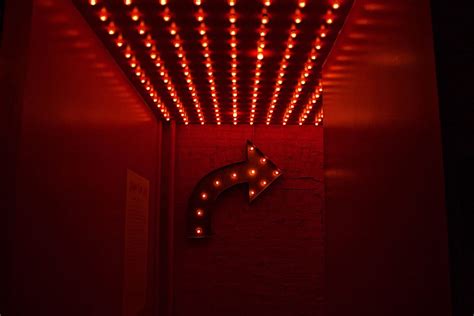 arrow, night, dark, red, lights, direction, roof, ceiling | Piqsels