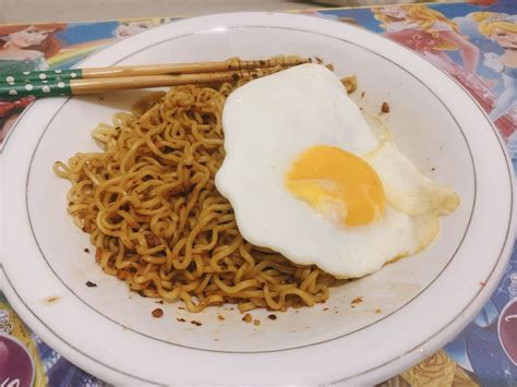 Indomie Goreng + Telur – Cafe Amelia - Ateragih