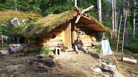 My secret Off Grid Log Cabin at Ladoga Lake, Russia : r/CozyPlaces