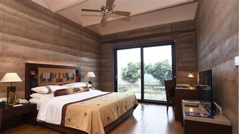 Trekking in Aravali Hills, Gurgaon | Active Luxury Incentives Inspirations