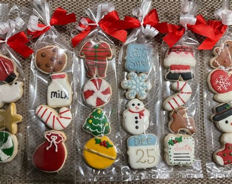 Christmas Cookie Gift Bags/ Christmas Party Favors/ Christmas Mini Cookies - Etsy