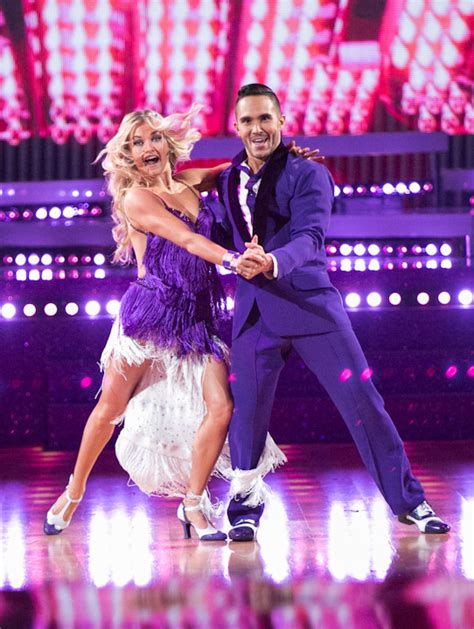 PHOTOS: Most memorable 'Dancing with the Stars' outfits from season 21 | abc13.com