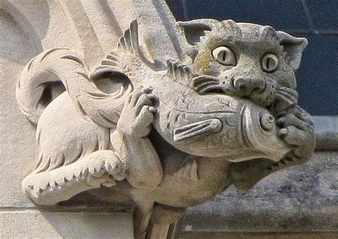 25 best Crazy Funny Gargoyles images on Pinterest | Green man, Dragons ...