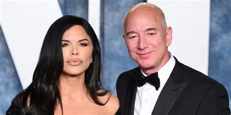 Jeff Bezos' Engagement Party on Yacht Draws Big Names: Report - Business Insider