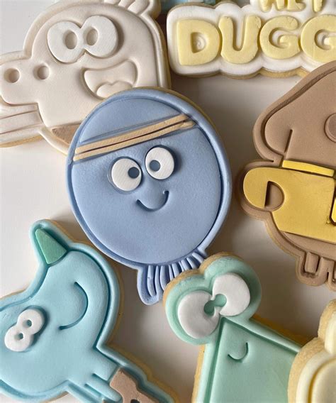 Hey Duggee Betty Octopus Cookie Cutter and Fondant Embosser - Etsy